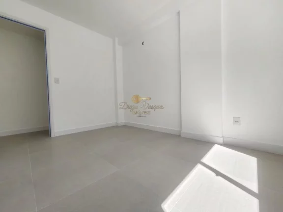 Imagem Cobertura para Venda em Teresópolis / RJ no bairro Agriões