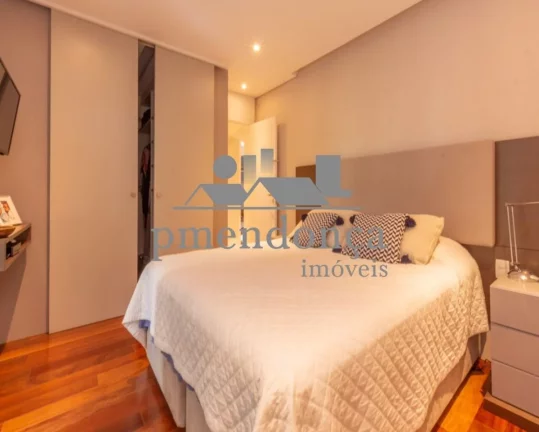 Imagem Apartamento a venda em Perdizes com 04 quartos e 03 vagas, 172m².