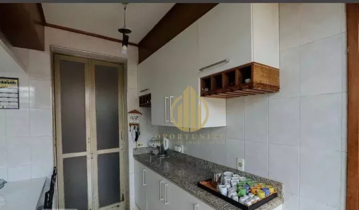 Imagem Sobrado com 3 suítes na Lagoinha