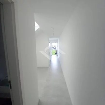 Imagem Casa dúplex. 3 qtos, 2 suítes. Garagem pedra de guaratiba RJ