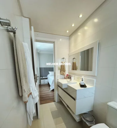Imagem Apartamento a venda no Edifício Green Valley - no Centro de Balneário Camboriú.