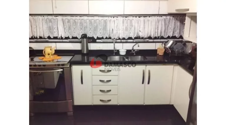 Imagem Sobrado à venda 4 Quartos, 2 Suites, 3 Vagas, 286M², Nova Gerty, São Caetano do Sul - SP
