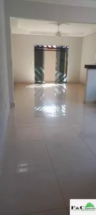 Imagem Casa para Venda em Limeira, Jardim Residencial Regina Bastelli, 2 dormitórios, 1 suíte, 2 banheiros, 3 vagas