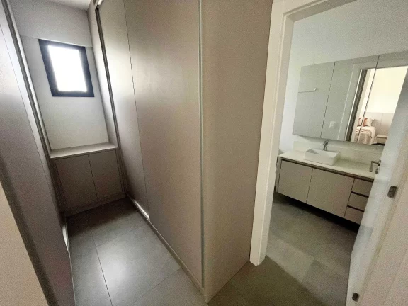 Imagem Apartamento com 3 Suítes sendo 1 master e 2 vagas de garagem no Centro – Balneário Camboriú/SC