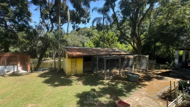 Imagem Sítio com cachoeira à venda no bairro do Portão em Atibaia – 16.800 m²