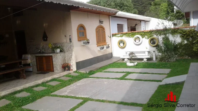 Imagem Casa com 3 Quartos à Venda, 370,00 m² NOVA SUÍÇA .