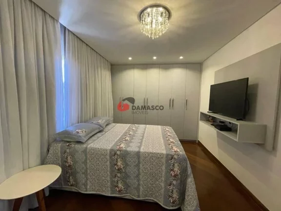 Imagem Casa à venda 2 Quartos, 2 Vagas, 150M², Jardim das Maravilhas, Santo André - SP