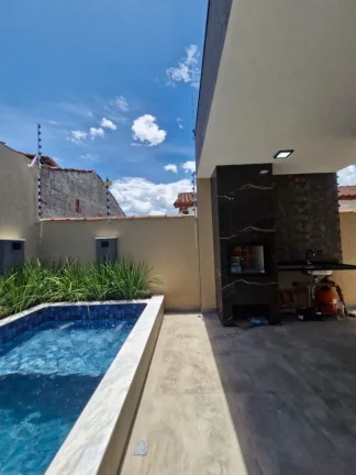 Imagem Casa para Venda em Itanhaém, Gaivota (Praia), 2 dormitórios, 1 suíte, 1 banheiro, 2 vagas