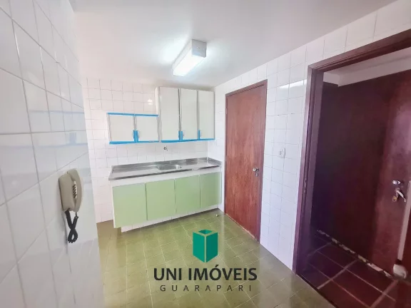 Imagem Excelente 2 quartos + dependência com elevador e garagem no Centro de Guarapari