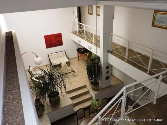 Imagem Casa com 5 dormitórios à venda, 804 m² - Granja Viana - Carapicuíba/SP