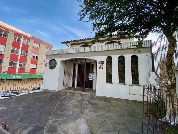 Casa à venda para uso Residencial ou Comercial! Oportunidade Única no Centro de