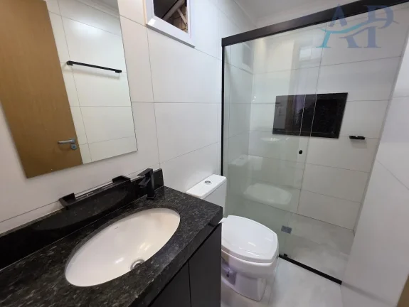 Imagem Apartamento com 2 Dormitórios na Guilhermina em Praia Grande