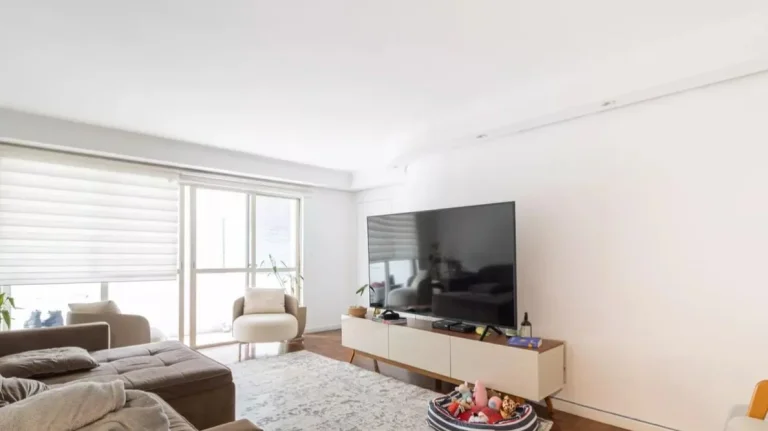 Imagem Apartamento para Locação em São Paulo, Vila Olímpia, 3 dormitórios, 1 suíte, 3 banheiros, 2 vagas