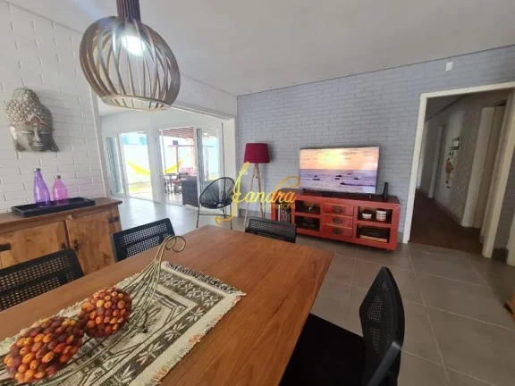 Imagem Casa em Atlântida totalmente reformada