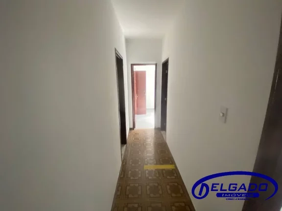 Imagem DELGADO aluga CASA PARA FINS COMERCIAIS no CENTRO de Itaboraí-RJ., 5 quartos, 2 salas, 4 banheiros, 4 vagas de garagem, 280m².