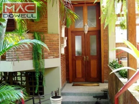 Imagem Casa de 350 m² / 4 quartos - VENDA - Laranjeiras /RJ