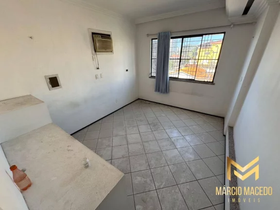 Imagem Casa com 7 dormitórios à venda, 641 m² por R$ 895.000,00 - São João Do Tauape - Fortaleza/CE