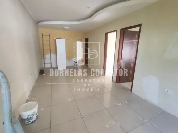 Imagem CASA COM 4 QUARTOS 1 SUÍTE, GARAGEM PARA 2 CARROS, QUINTAL E ÁREA DE SERVIÇO