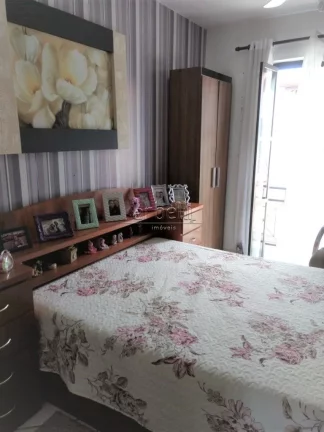 Imagem Casa em condomínio fechado com 92 metros quadrados, 2 dormitórios, 1 banheiro, 1 lavabo, despensa,...