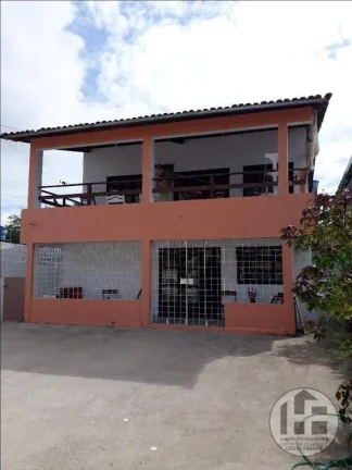Imagem Casa de dois pavimentos, 360m, com 4 quartos, localizada em Campo Grande, Recife - Pernambuco.