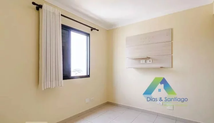 Imagem Lindo apartamento recém reformado em 65m² com 2 dormitórios, 1 suíte e 2 vagas em localização privilegiada próximo Estação Alto do Ipiranga/Zsul.
