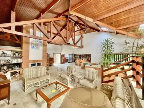 Imagem Miolo da Granja - R São Judas Tadeu, 5 suítes, linda! 2 piscinas, gourmet!