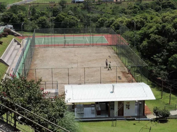 Imagem Cond. Alphaville Granja Vianna (Lote 7 / Quadra F) 549,59 m², alto e vista.