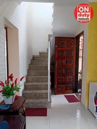 Imagem Sobrado com 3 dormitórios à venda, 241 m² por R$ 795.000,00 - Vila São Jorge - Santos/SP