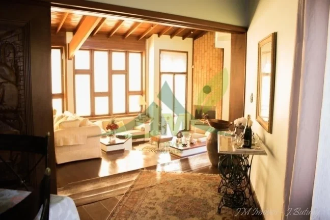 Imagem Excelente Casa à Venda no Beiral das Pedras em Atibaia
