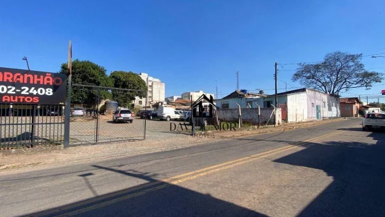 Imagem Terreno à venda, 593 m² por R$ 700.000,00 - Centro - Boituva/SP