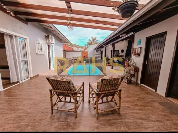 Imagem Oportunidade Casa Plana - Averbada no Bom Retiro com area de festa e piscina Seu sonho pode se torna...