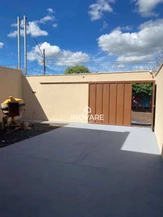 Imagem Casa com 2 dormitórios à venda, 70 m² por R$ 265.000 - Setor São João - Itumbiara/GO
