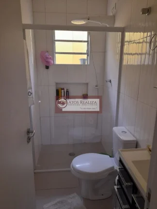 Imagem Vendo SUPER Oportunidade no Jardim Lalo. Casa térrea no Jardim Lalo, São 2 Dormitórios, 1 Suíte, 2 vagas de garagem, corredor lateral, próximo a estação autódromo da CPTM. Apenas R$ 550.000 aceita financiamento, Valor de Oportunidade.