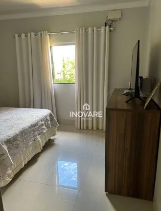 Imagem Casa com 3 dormitórios à venda, 250 m² por R$ 790.000,00 - Setor Afonso Pena - Itumbiara/GO