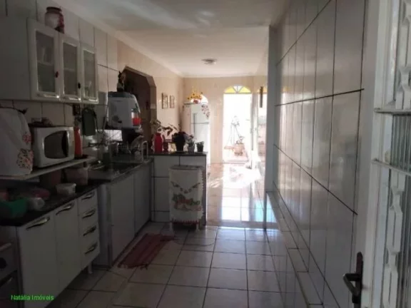 Imagem CASA RESIDENCIAL PARA VENDAS, EM BETIM
*TERRENO COM 2 CASAS INDIVIDUAIS
*1º CASA CONSTITUIDA POR: 3...