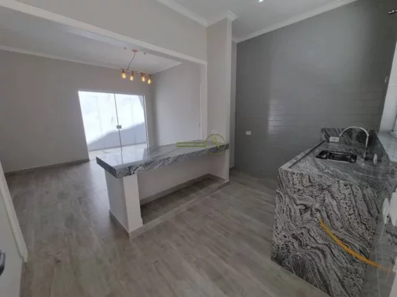 Imagem Casa reformada térrea, 100 metros da praia Piscina com cascata, luz de led