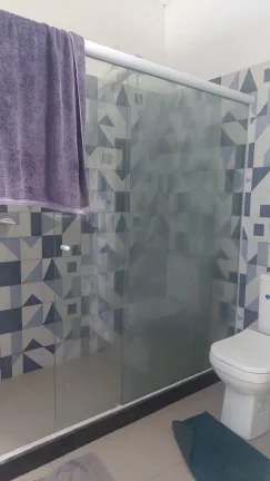 Imagem Casa para Locação em Rio de Janeiro, Vargem Grande, 2 dormitórios, 1 suíte, 2 banheiros, 2 vagas