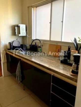 Imagem Ótimo apartamento à venda com 3 quartos, amplo e com varanda em Valinhos/SP.

Apartamento com ambi...