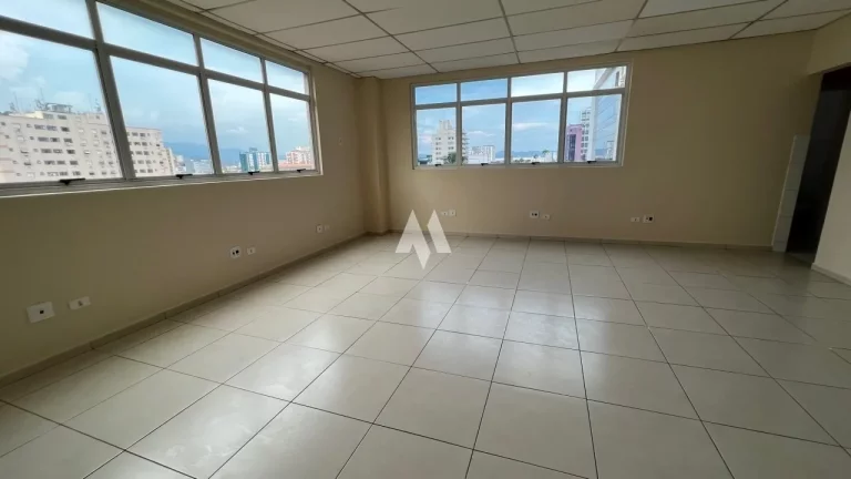 Imagem Sala comercial para locação com 50m2, na Vila Mathias, em Santos