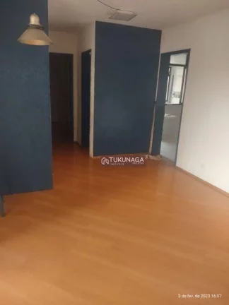 Imagem Aconchegante Apartamento com sacada, carpete de madeira nos 2 dormitórios e na sala, à venda, 65 m² por R$ 390.000 - Vila Rosália - Guarulhos/SP