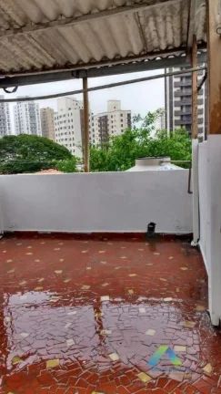 Imagem Linda casa 3 dormitórios,sendo 1 suite, 3 vagas de garagem, lavanderia, quintal com localização privilegiada fácil acesso a comércios .