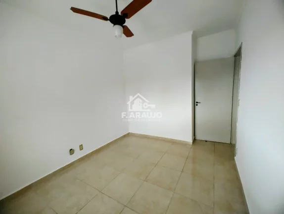 Imagem Casa em Condomínio à venda em Vila Paradiso com 112m² 3 quartos, 3 vagas