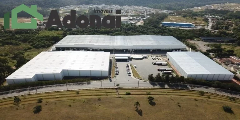 Imagem GALPÃO EM CONDOMÍNIO FECHADO COM MÓDULOS 2.500 A 30,000 M²
