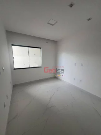 Imagem Casa com 3 dormitórios à venda, 175 m² por R$ 650.000 - Nova São Pedro - São Pedro da Aldeia/RJ