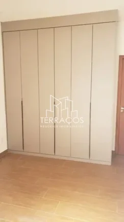 Imagem CASA NOVA EM CONDOMÍNIO DE ALTO PADRÃO - BRAGANÇA PAULISTA COM 3 DORMITÓRIOS E 3 SUITES