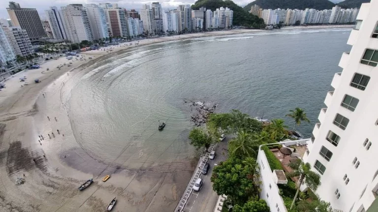 Imagem Apartamento com 3 dormitórios à venda, 102 m² - Astúrias - Guarujá/SP