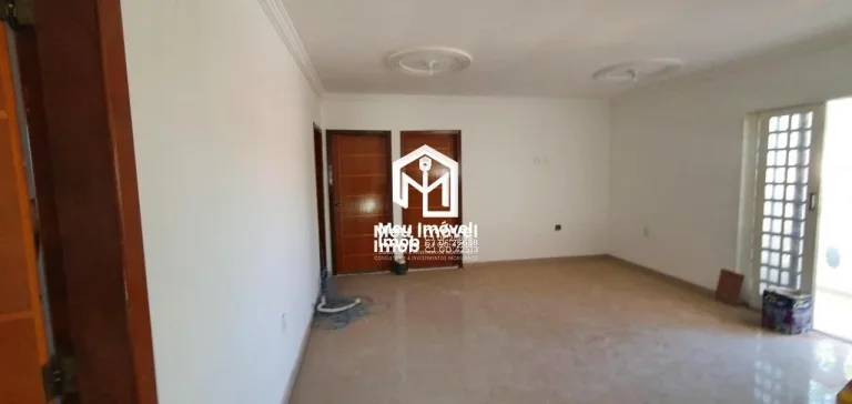 Imagem Casa 5 Qts 4 Suítes 5 Vagas Lote 400 m² SHA Vereda da Cruz