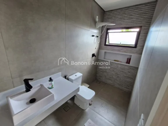 Imagem Sofisticação define essa casa novinha e pronta para morar!

São 280m2 de aconchego em um terreno ...