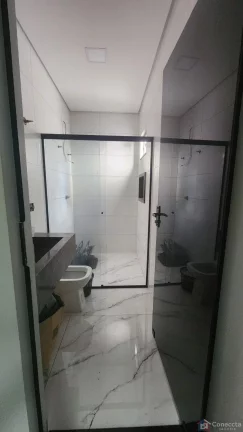 Imagem Casa de Alto Padrão à Venda no Bairro Alvorada – Patos de Minas/MG | 3 Quartos e Suíte