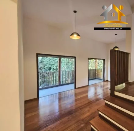 Imagem Casa à venda no condomínio Petit Village na Granja Viana - Batelli Imóveis